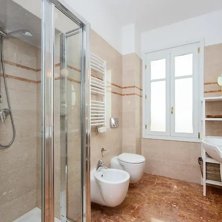 Maison Garavan - Somptueux 2 Pièces - Vue - *