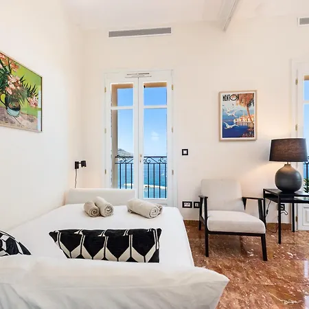 Maison Garavan - Somptueux 2 Pièces - Vue - *