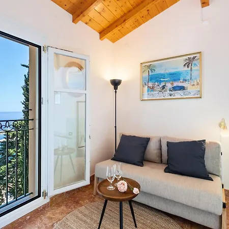 Maison Garavan - Somptueux 2 Pièces - Vue -