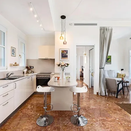 Апартаменти Maison Garavan - Somptueux 2 Pieces - Vue - Мантон